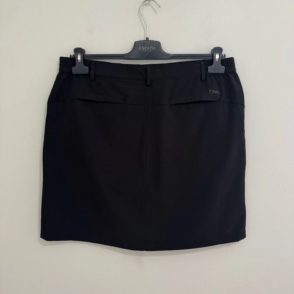 Tilley Black Athletic Skirt